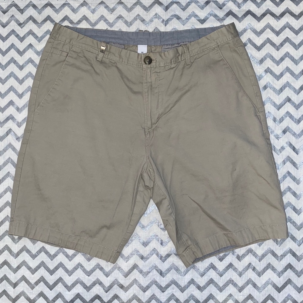 Calvin Klein khaki shorts